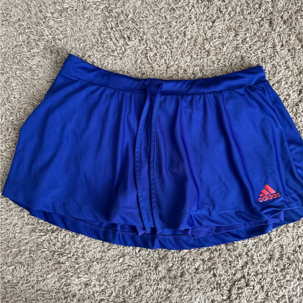 Adidas Tennis skirt with spandex built in